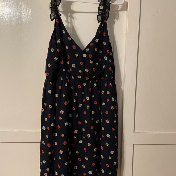 NWT Madewell Ruffle-Strap Wrap Dress in Confetti Floral - Picture 7 of 9